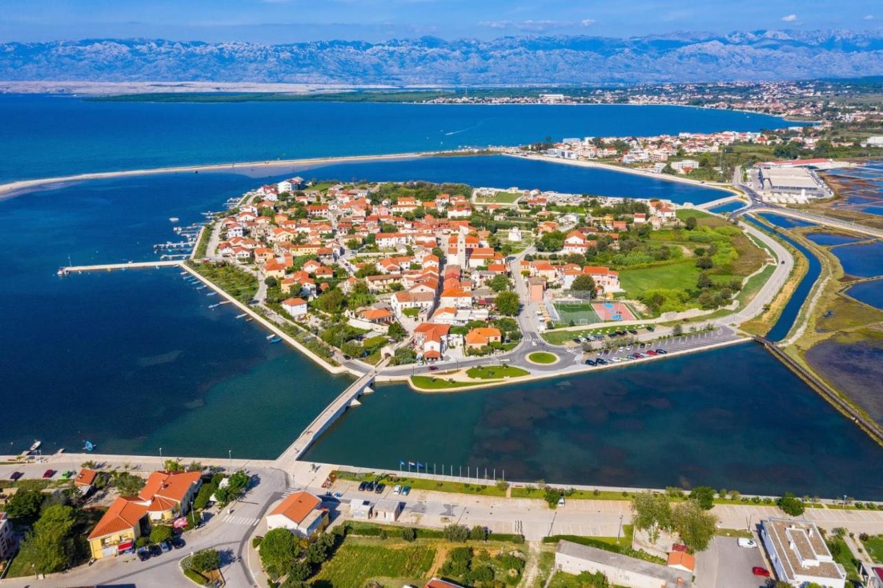 Seaside Apartments With A Swimming Pool Nin, Zadar - 6153 エクステリア 写真